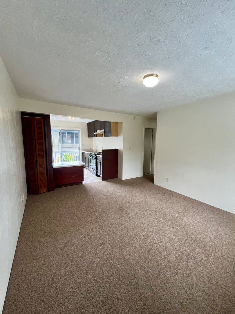 Condo for rent at 272 Kapiolani St, Hilo, HI 96720