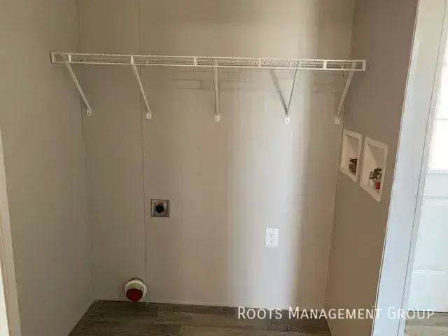 Apartment for rent at 38 Melissa Dr #M38, Bloomington, IL 61704