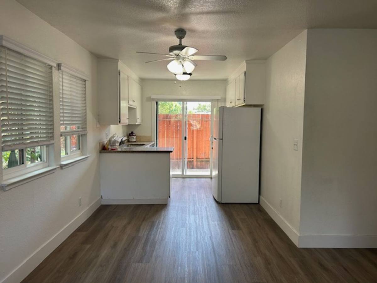 Apartment for rent at 925 Civic Center Dr, Rohnert Park, CA 94928