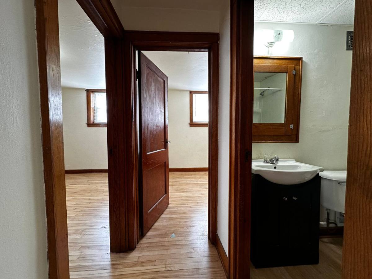Apartment for rent at 822 Pine St, Green Bay, WI 54301