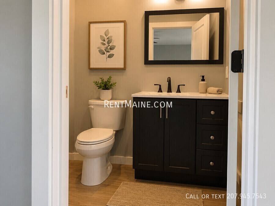 Apartment for rent at 599 Pine Tree Rd #3, Bangor, ME 04401