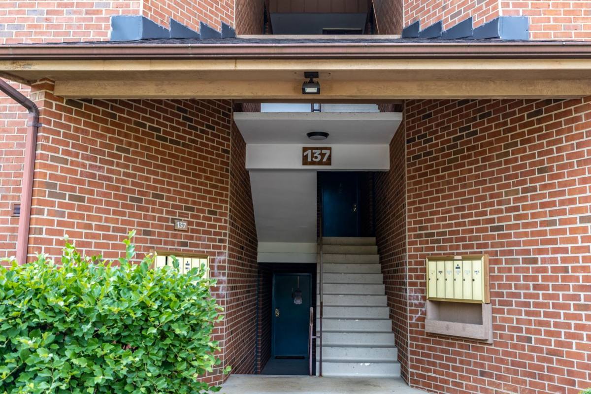 Apartment for rent at 137 Green Turtle Lane, Charlottesville, VA 22901