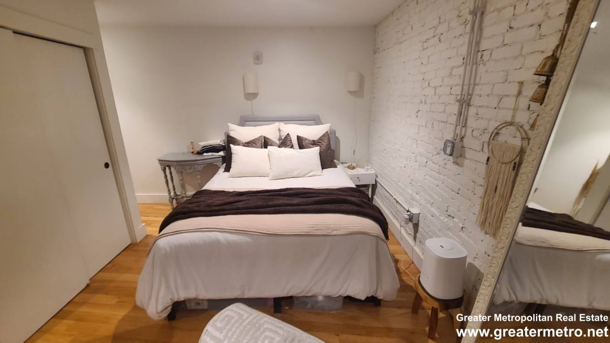 Apartment for rent at 280 N St #6, Boston, MA 02109