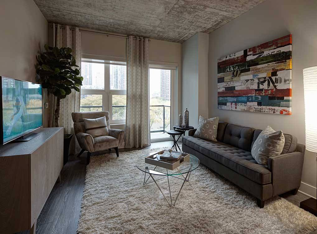 Apartment for rent at 842 S Clark, Chicago, IL 60605