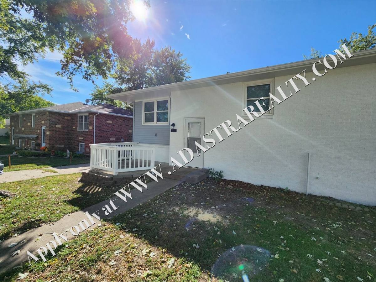 House for rent at 3012 N 155th Terrace, Basehor, KS 66007