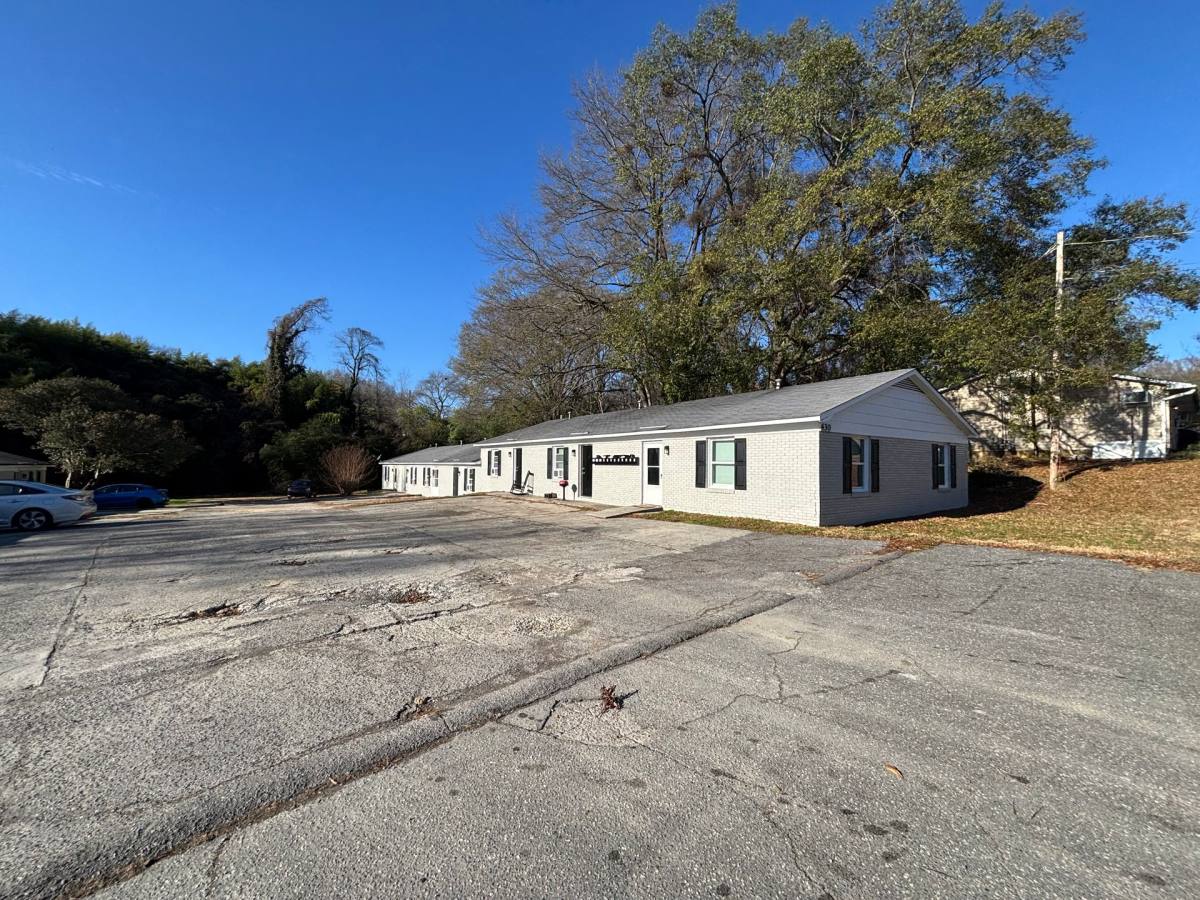 Apartment for rent at 430 Osceola St, Gastonia, NC 28054