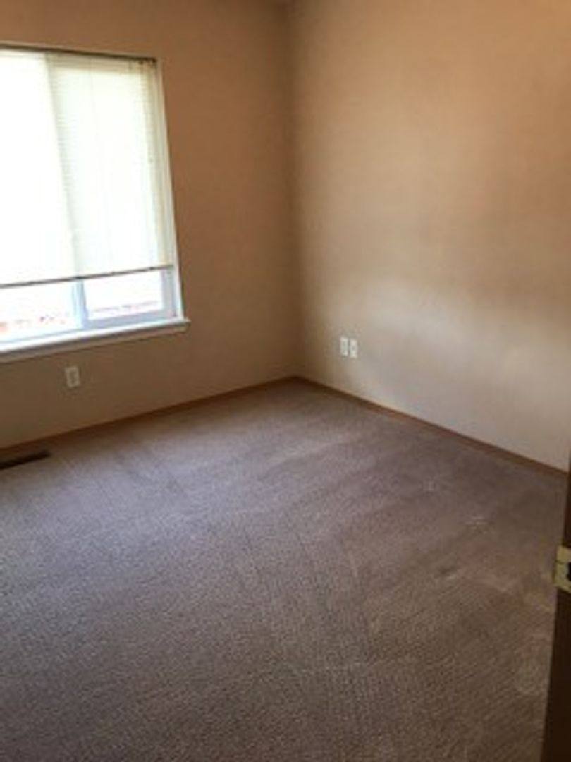 House for rent at 484 W Shore Dr, Belgrade, MT 59714