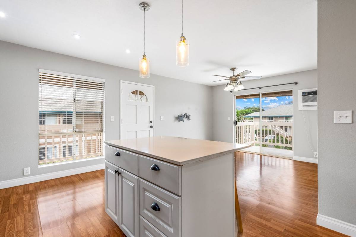 Condo for rent at 480 Kenolio Rd 11-206, Kihei, HI 96753