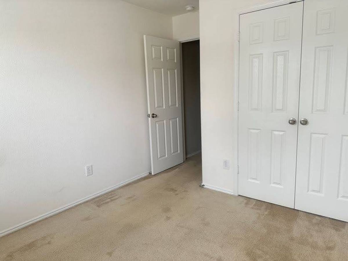 House for rent at 5729 Mirror Ridge Dr, Fort Worth, TX 76179