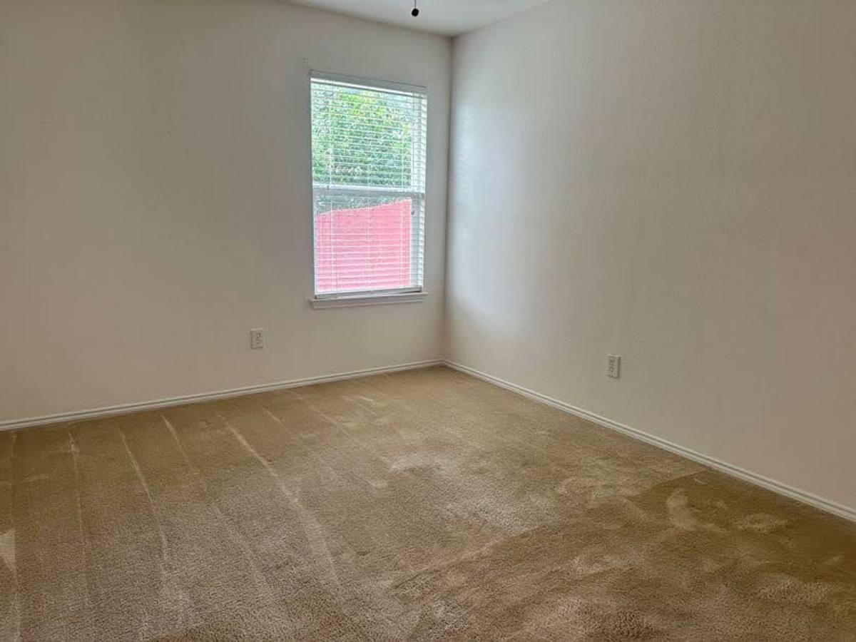 House for rent at 5729 Mirror Ridge Dr, Fort Worth, TX 76179
