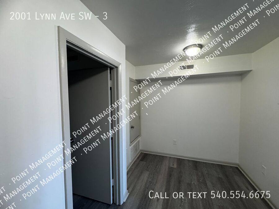 Apartment for rent at 2001 Lynn Ave SW #3, Roanoke, VA 24014