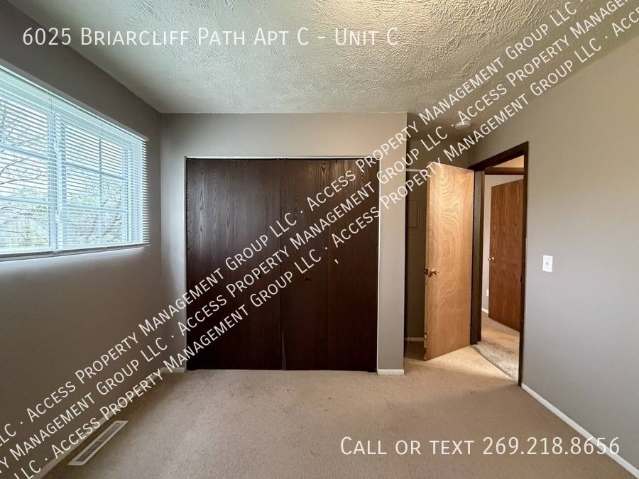 Apartment for rent at 6025 Briarcliff Path #C, Kalamazoo, MI 49009