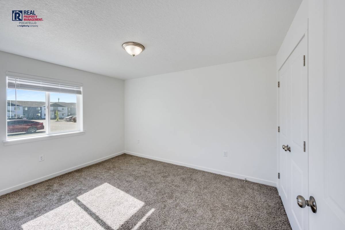 Apartment for rent at 114 Briscoe Rd, Pocatello, ID 83202