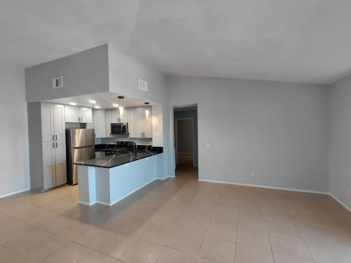 Condo for rent at 1100 Rodeo Dr, Imperial, CA 92251