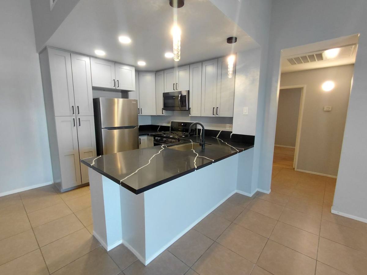 Condo for rent at 1100 Rodeo Dr, Imperial, CA 92251