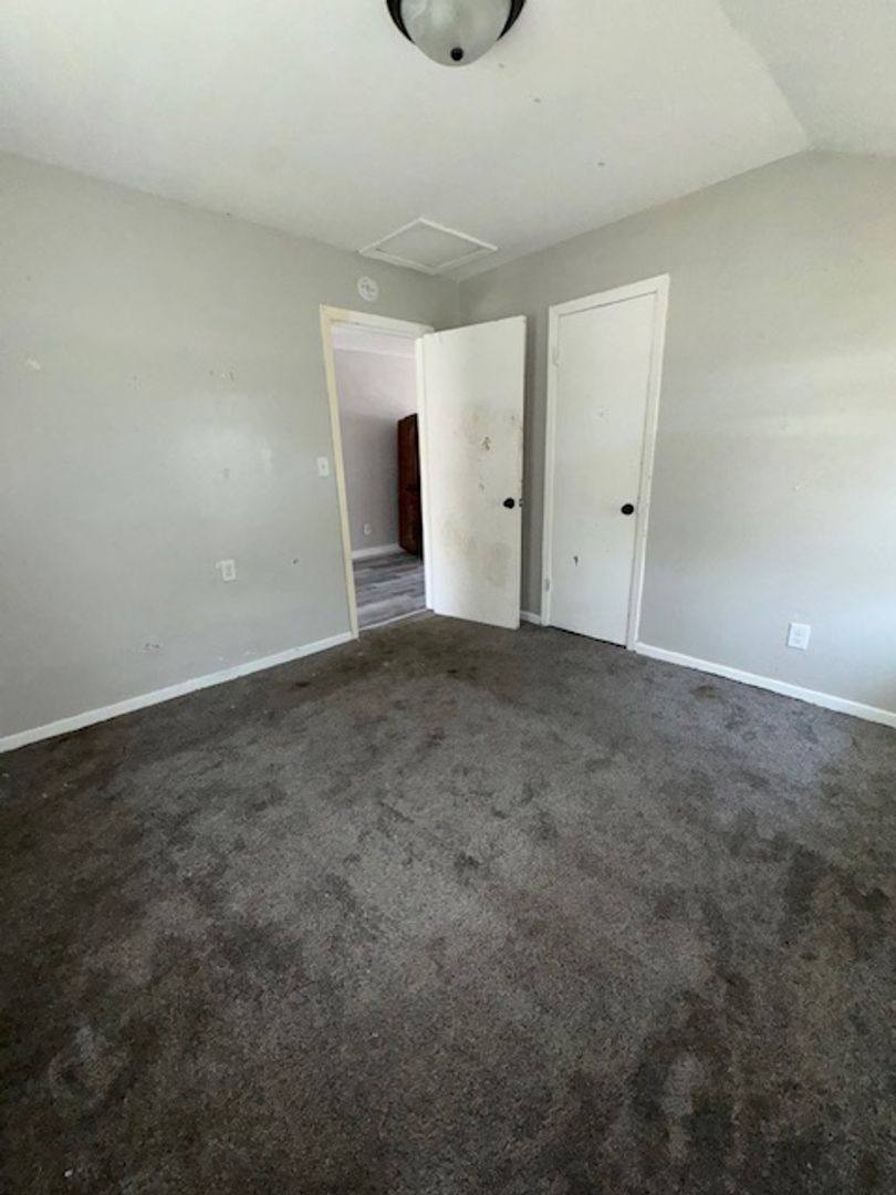 Apartment for rent at 1511 E 5th St, Sioux Falls, SD 57103