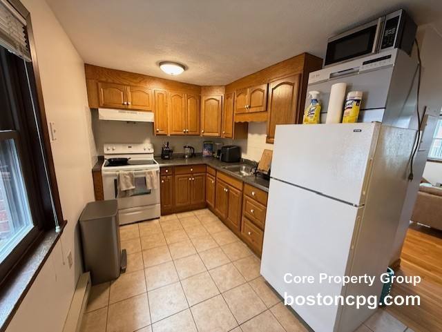 Apartment for rent at 20 Henchman #7, Boston, MA 02109
