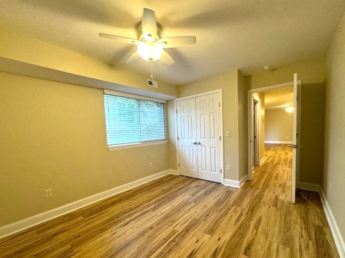 106 S Anderson St #B102, Morganton, NC 28655 - Apartment for Rent - Image 6