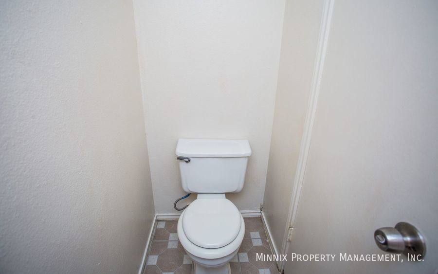 Townhouse for rent at 5804 6th St #B, Lubbock, TX 79416
