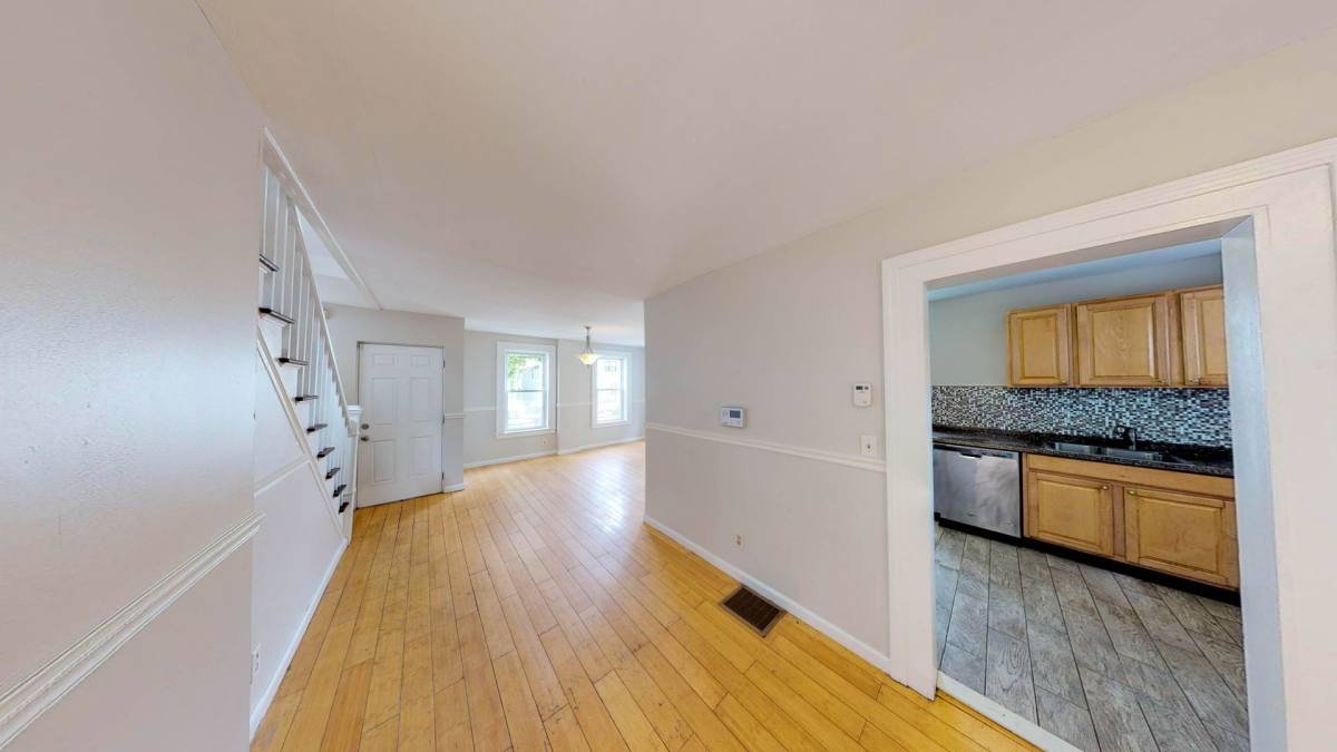 House for rent at 30 Henry St, New Haven, CT 06511