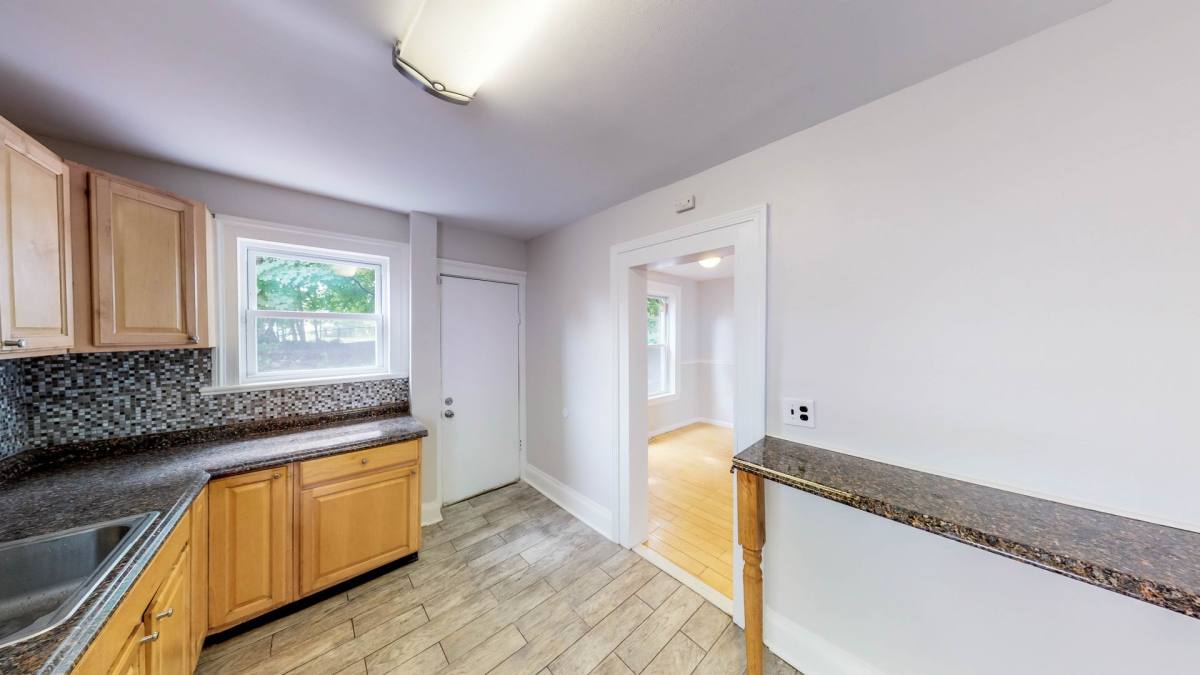 House for rent at 30 Henry St, New Haven, CT 06511