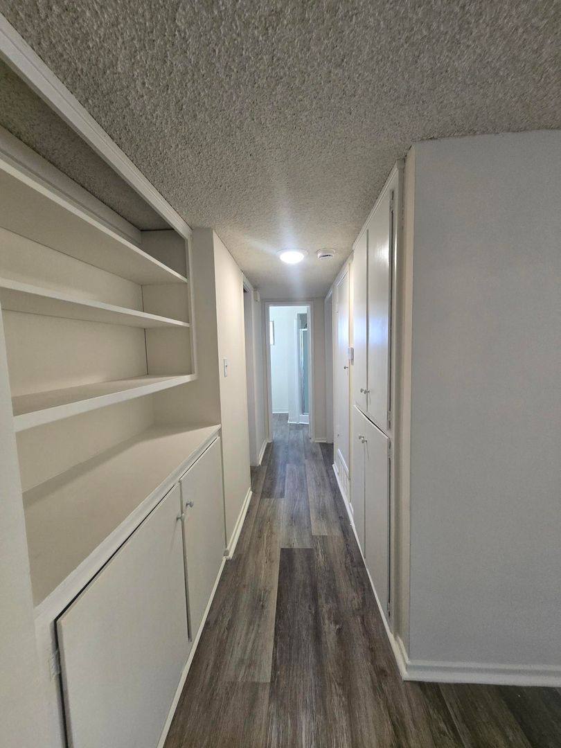 Apartment for rent at 614 W Stocker St, Glendale, CA 91202