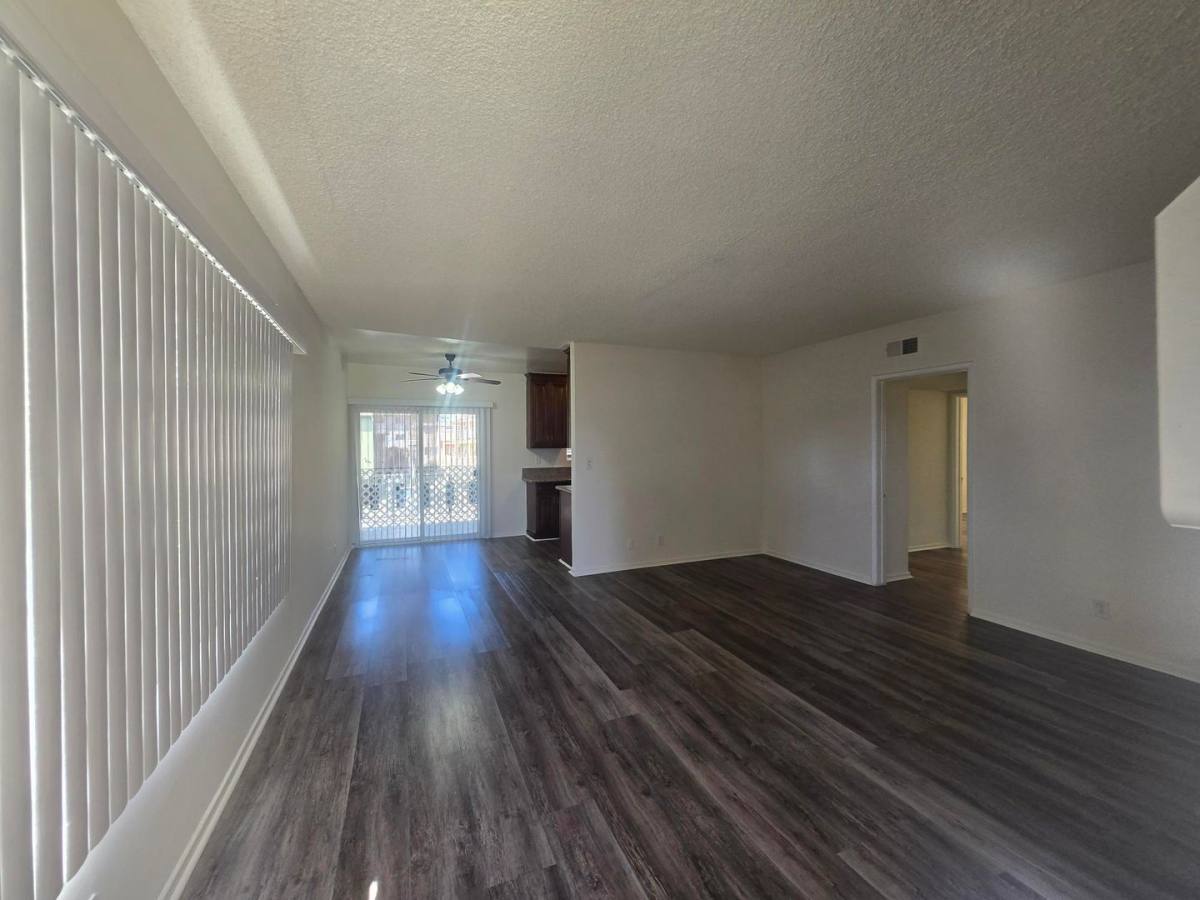 Apartment for rent at 614 W Stocker St, Glendale, CA 91202