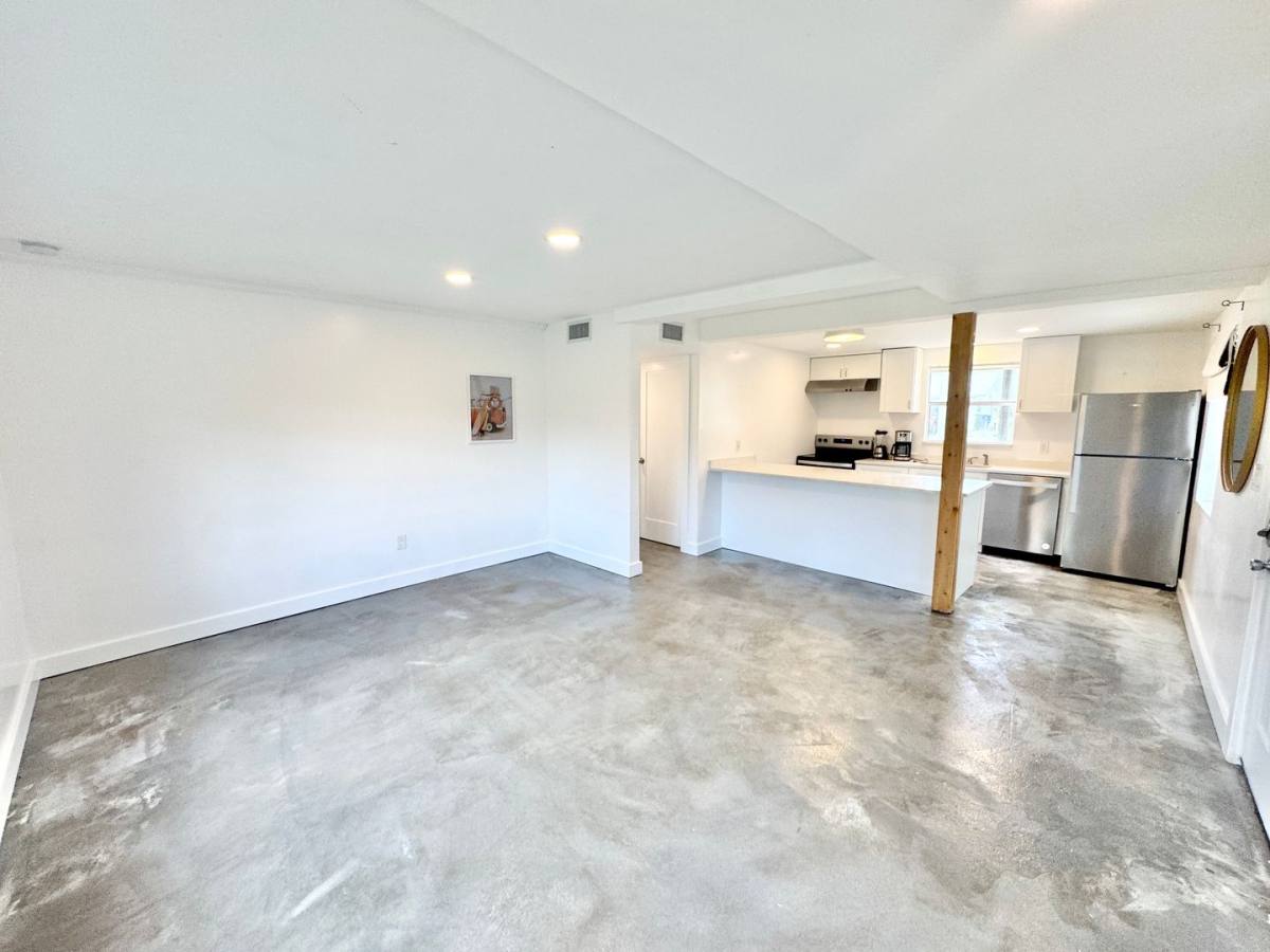 Apartment for rent at 27625 Riverdale Lane, Bonita Springs, FL 34134