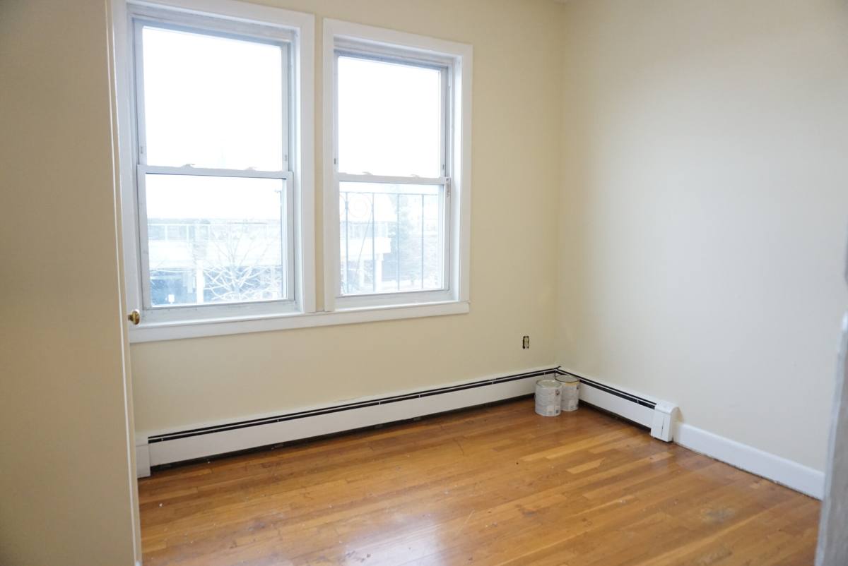 Apartment for rent at 10 Hyde Park Ave #3, Jamaica Plain, MA 02130