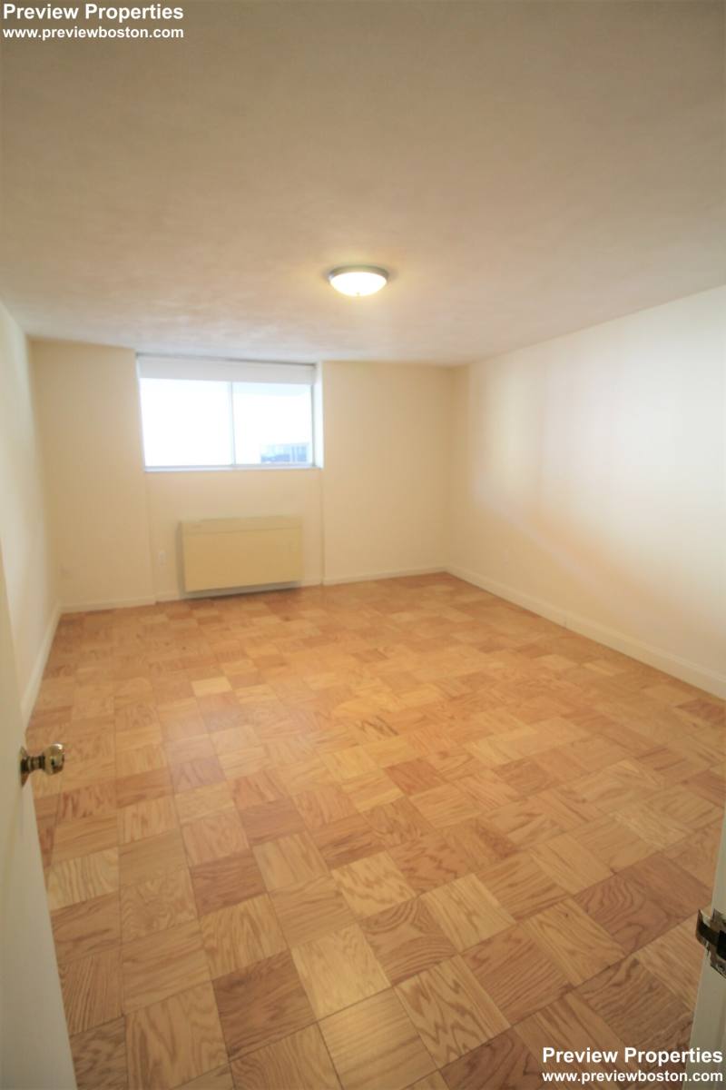 Apartment for rent at 101 Monmouth St #208P, Brookline, MA 02445