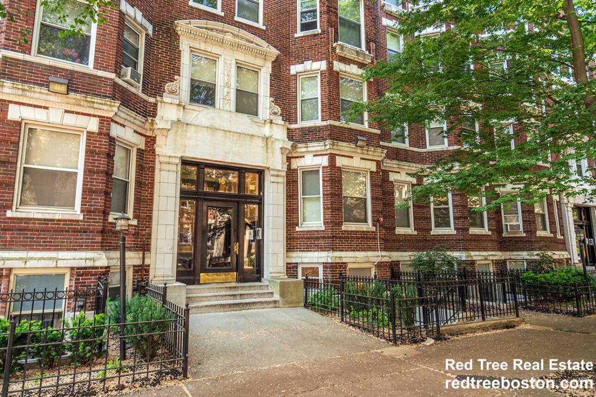 Apartment for rent at 20 Queensberry St #7, Boston, MA 02115