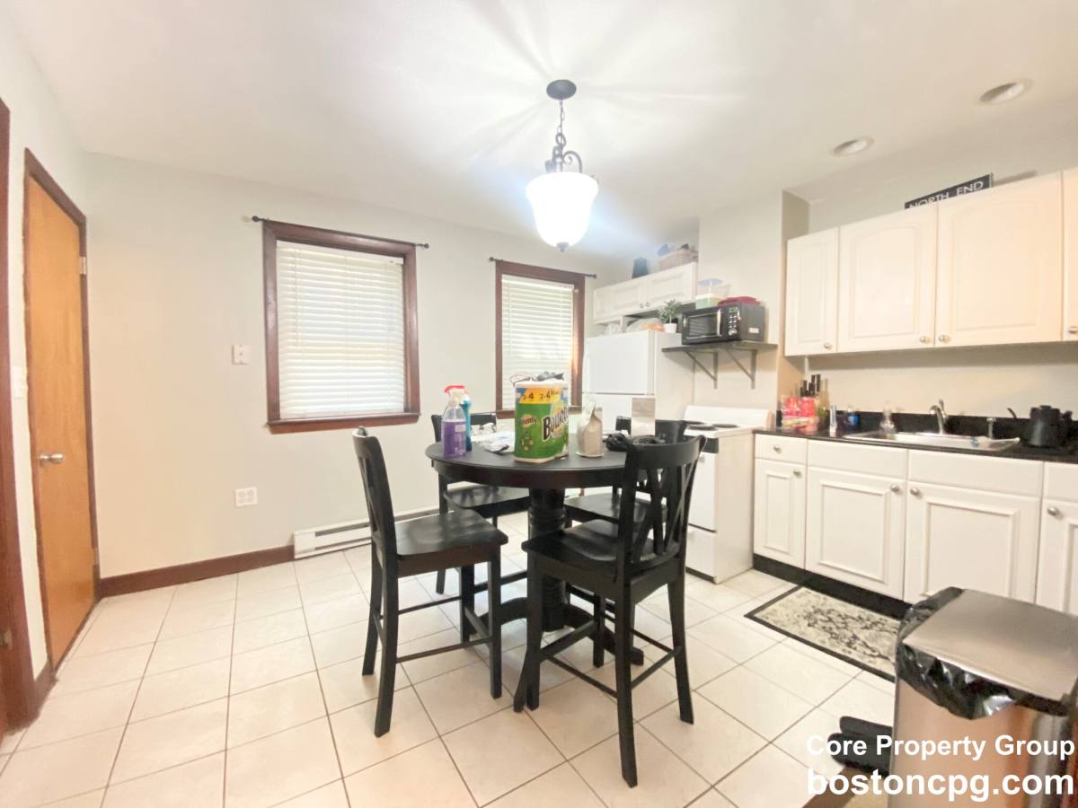 Apartment for rent at 102 Endicott St #1, Boston, MA 02113