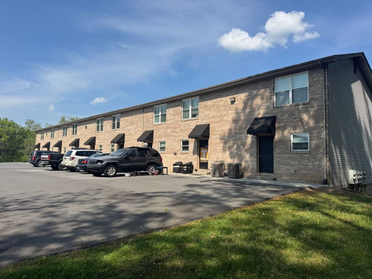 Apartment for rent at 722 Old Stage Rd, Church Hill, TN 37642