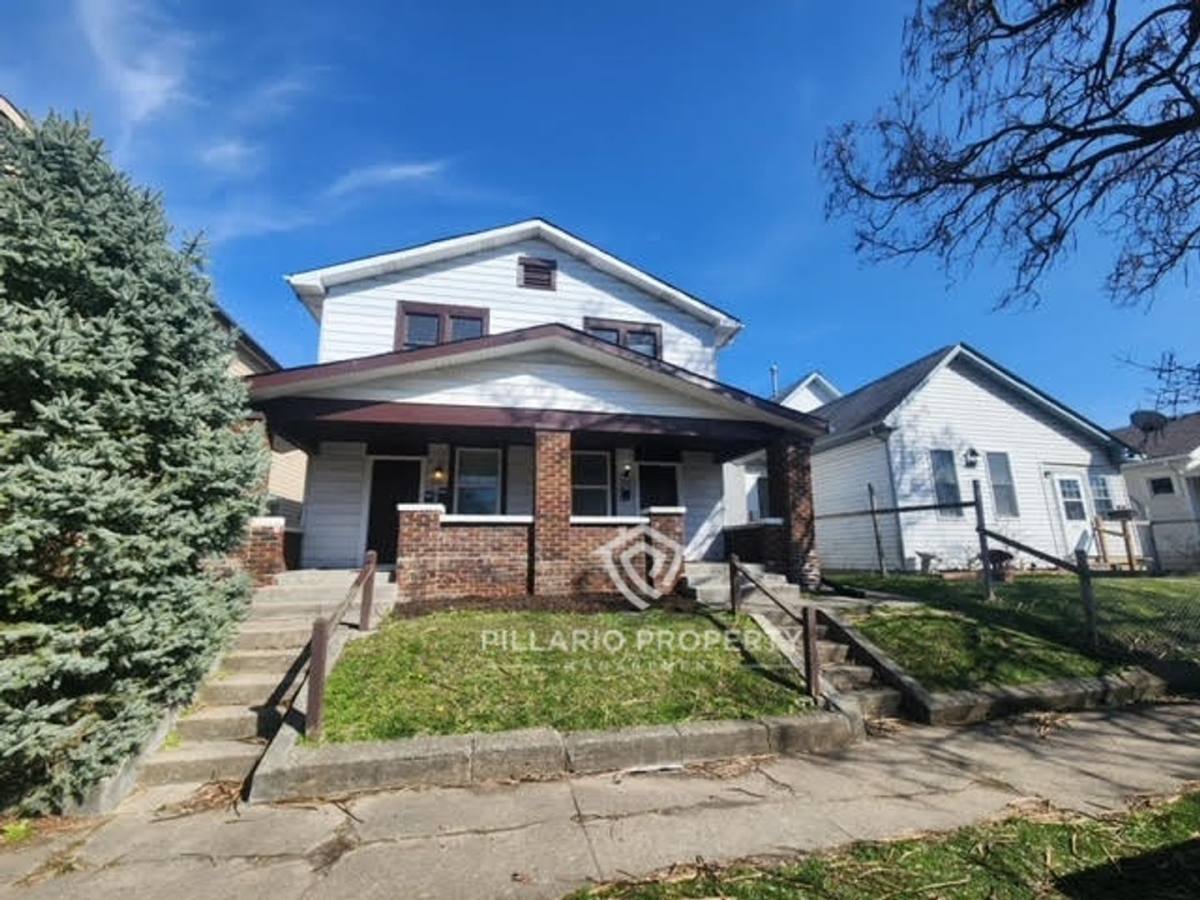Apartment for rent at 229-231 N Jefferson Ave, Indianapolis, IN 46201