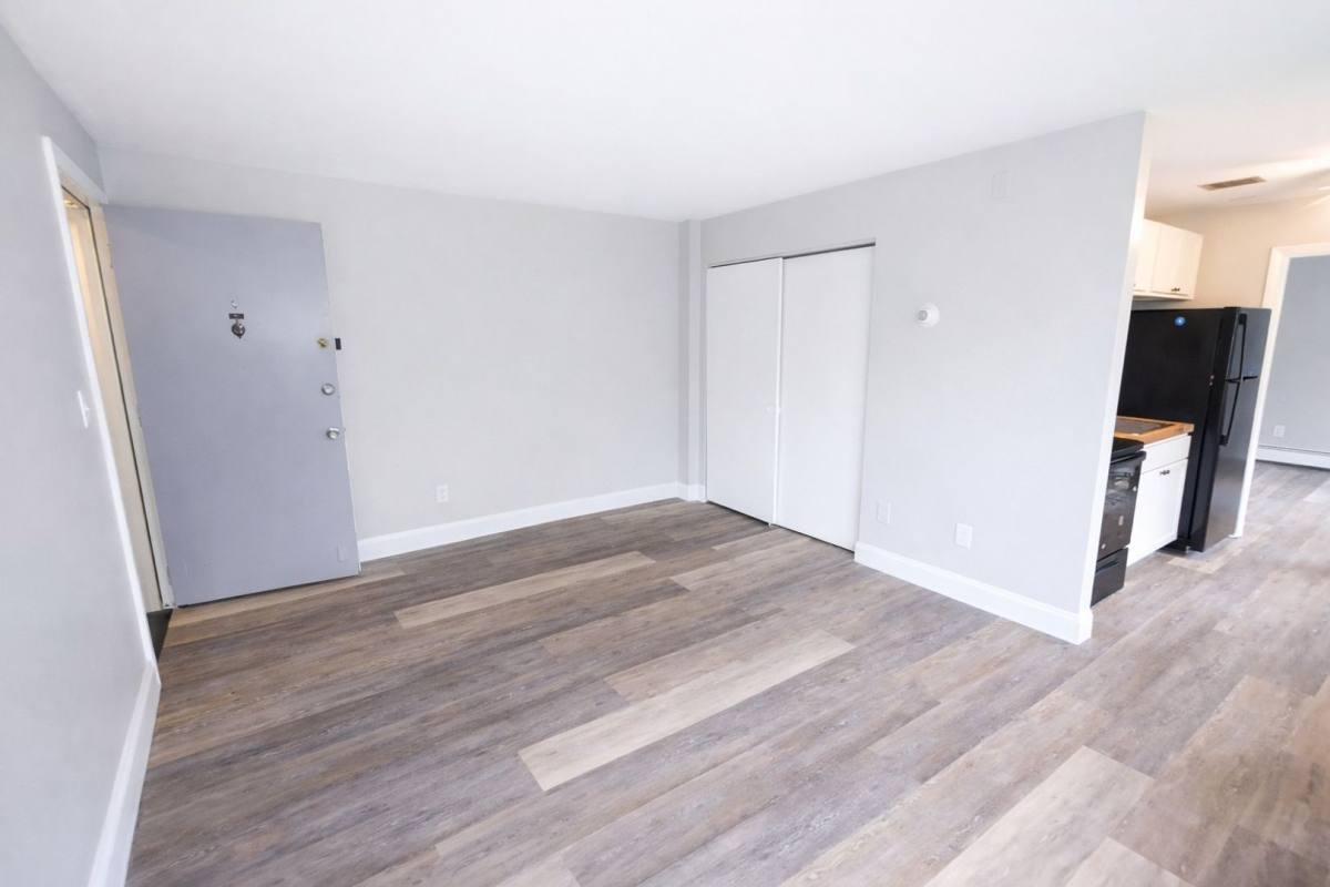 Apartment for rent at 5383 Sunnyslope Rd, Maple Heights, OH 44137