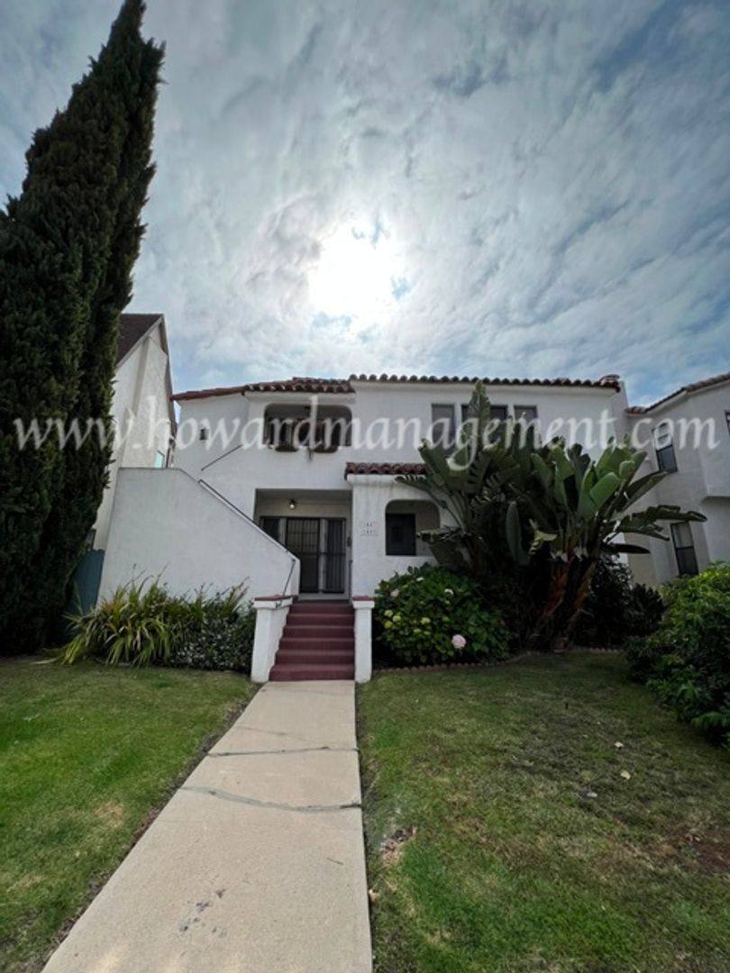 Apartment for rent at 1445 S Canfield Ave, Los Angeles, CA 90035