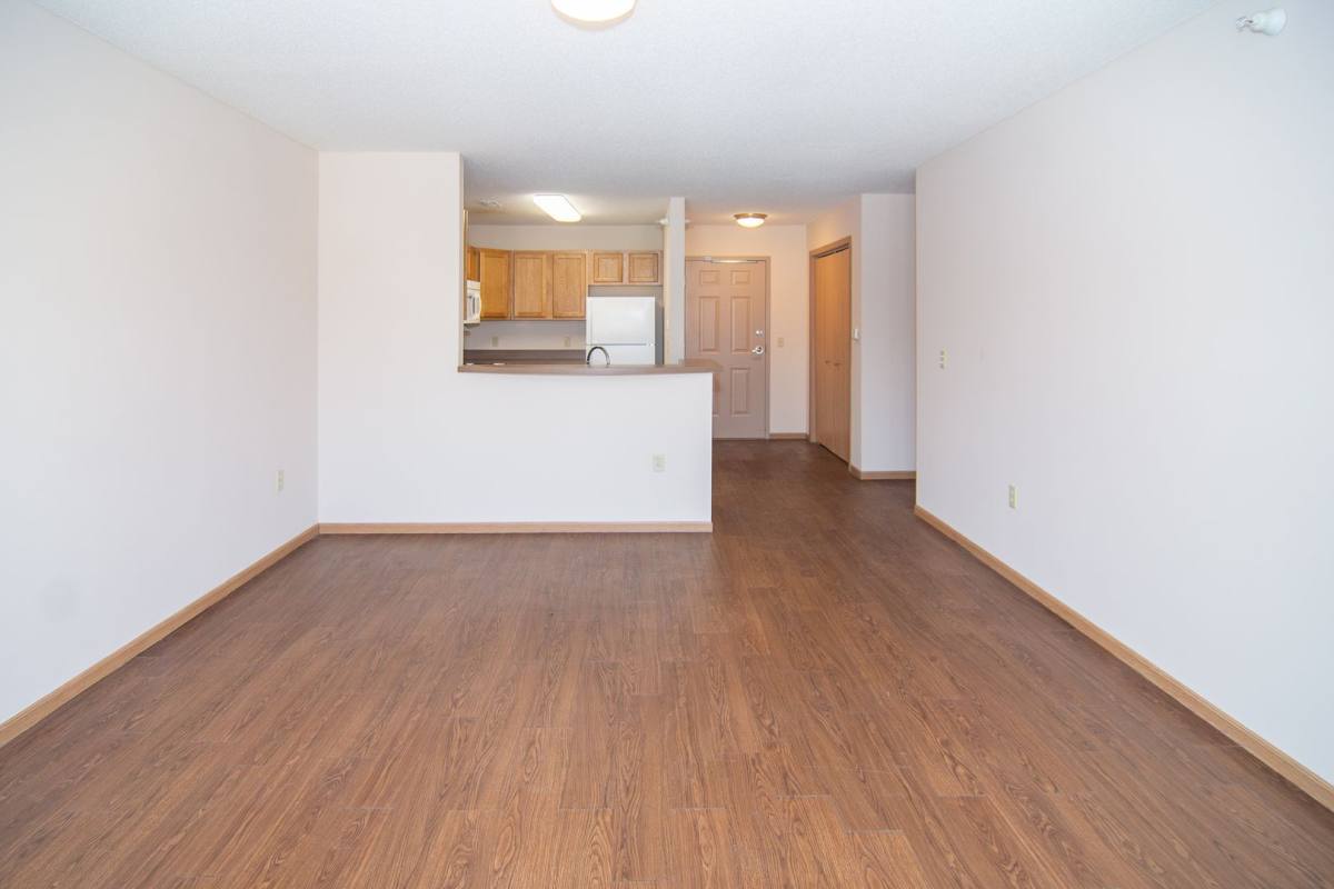 Apartment for rent at 3502 Lake St, Omaha, NE 68111