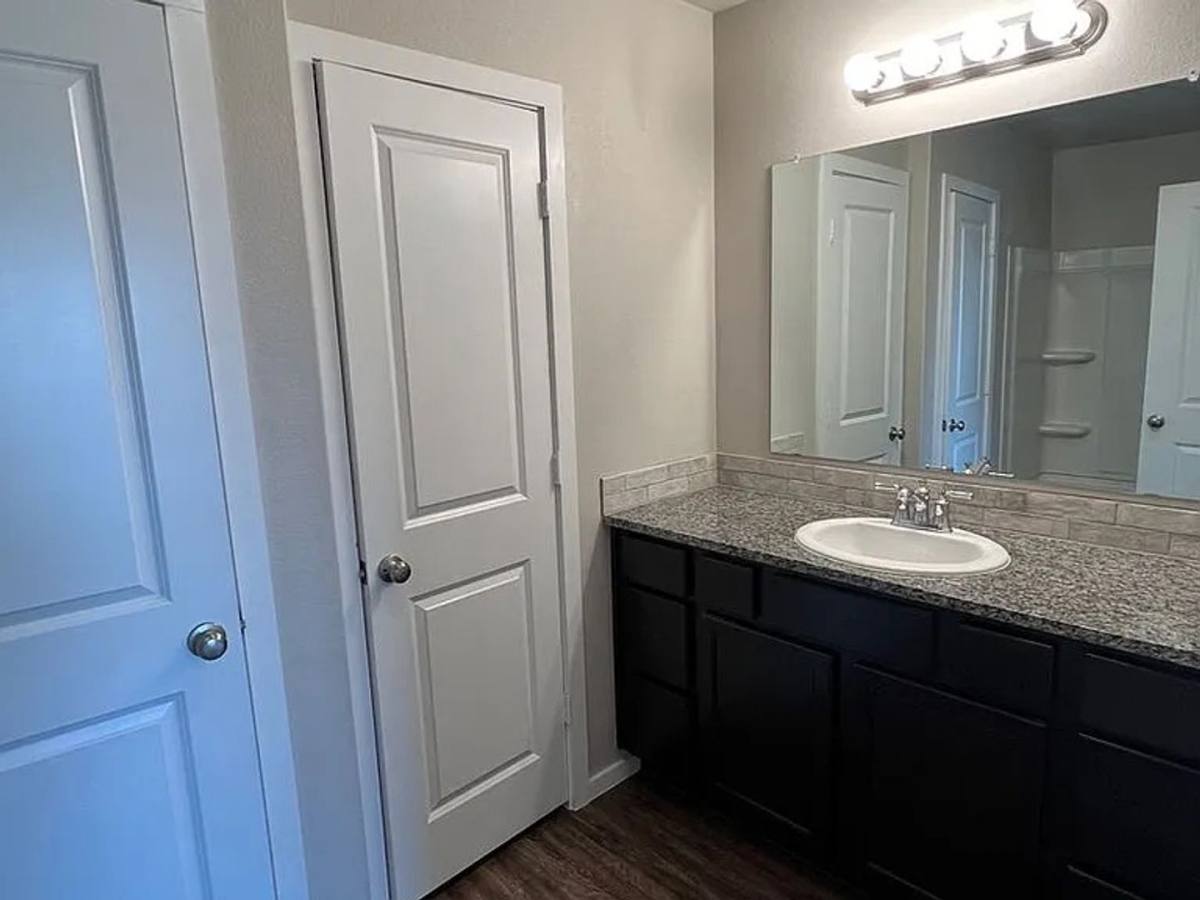 Apartment for rent at 9710 Saratoga Ave, Lubbock, TX 79424
