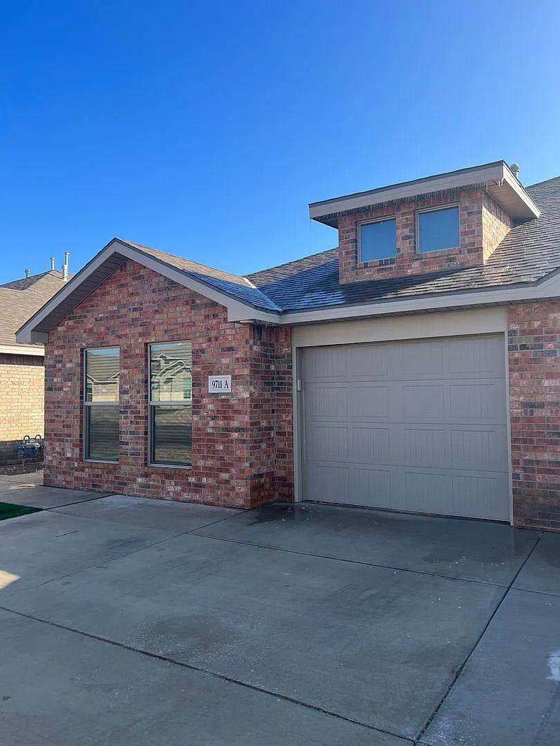 Apartment for rent at 9710 Saratoga Ave, Lubbock, TX 79424