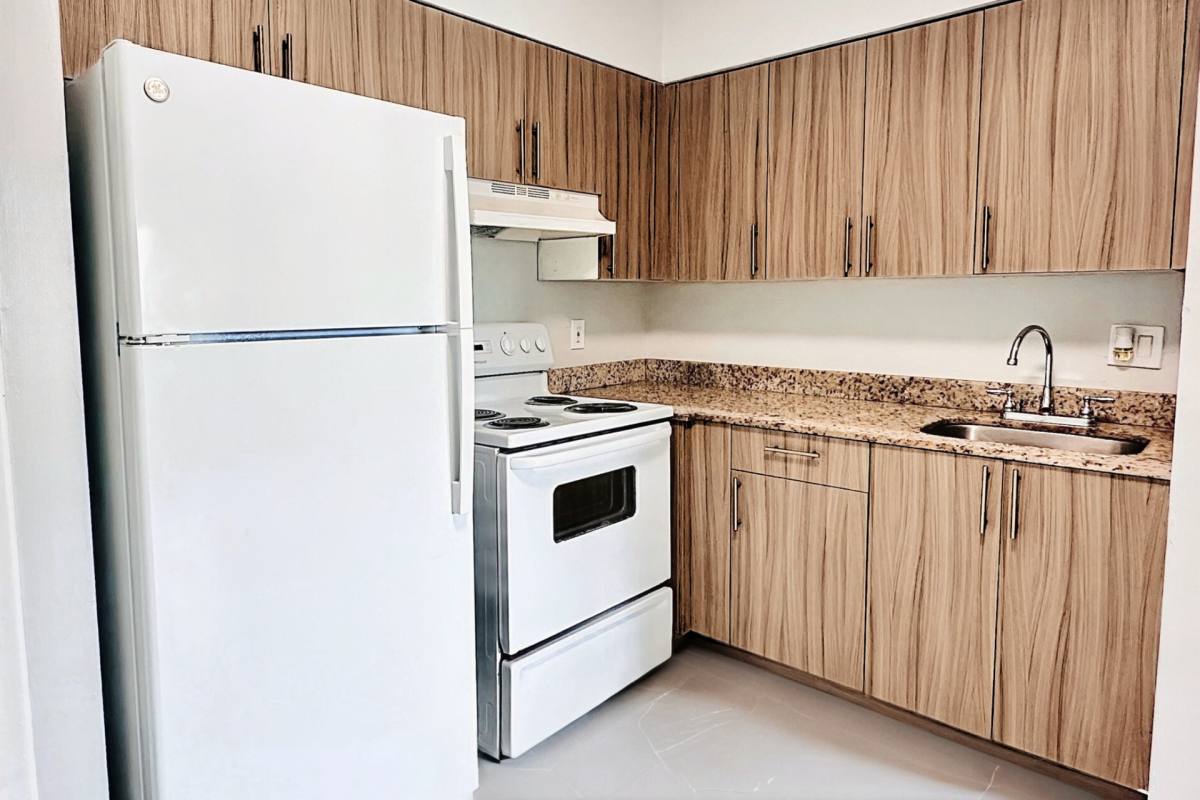 Apartment for rent at 1007 W Prospect Rd, Fort Lauderdale, FL 33309
