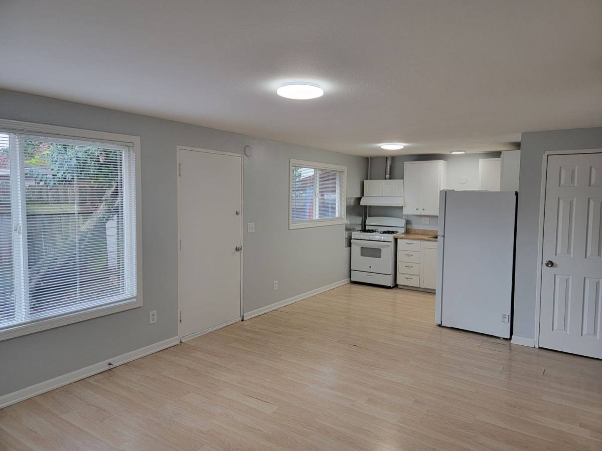 Apartment for rent at 350 SE Lilly Ave, Corvallis, OR 97333