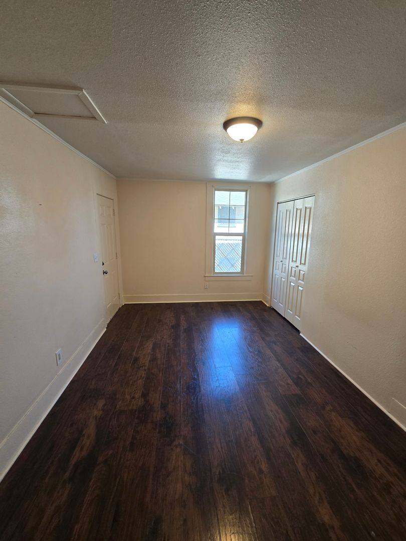 Apartment for rent at 114 N Touchet St, Walla Walla, WA 99362