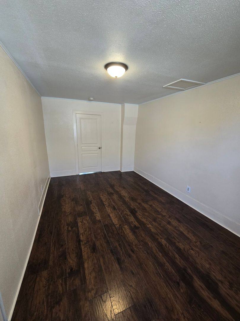 Apartment for rent at 114 N Touchet St, Walla Walla, WA 99362