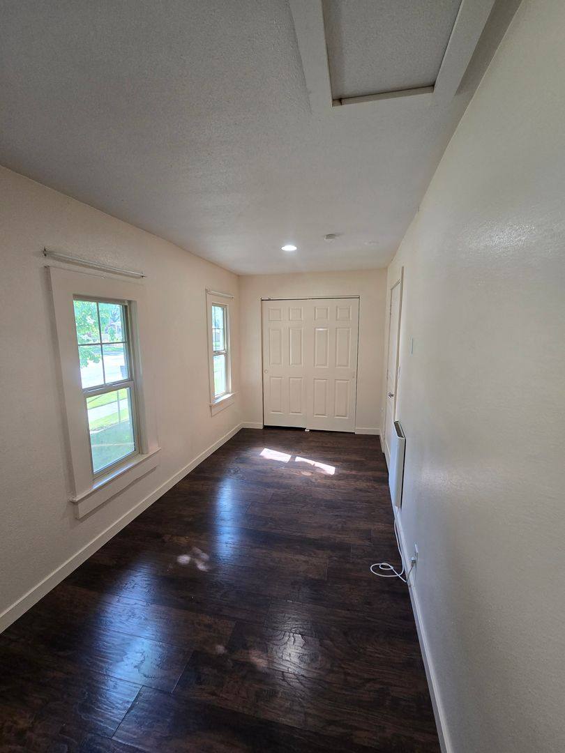 Apartment for rent at 114 N Touchet St, Walla Walla, WA 99362