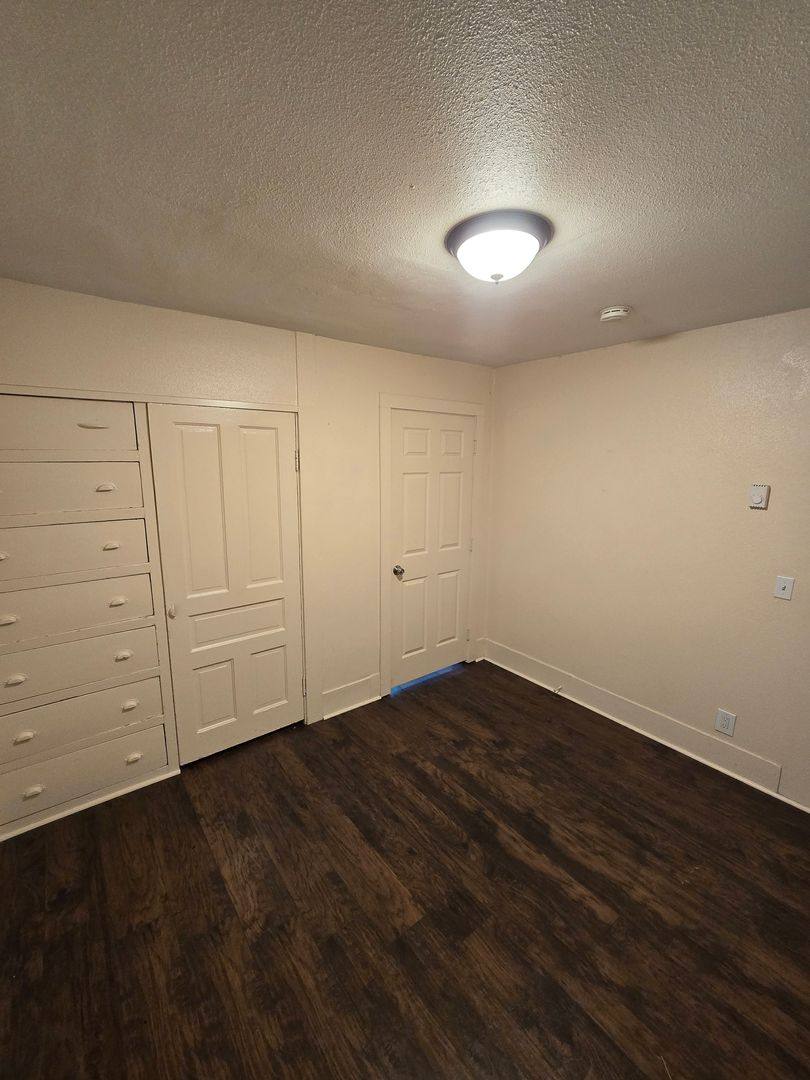 Apartment for rent at 114 N Touchet St, Walla Walla, WA 99362