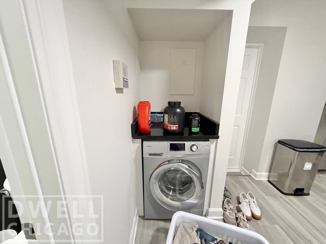 Apartment for rent at 724 W Roscoe St #NG, Chicago, IL 60657