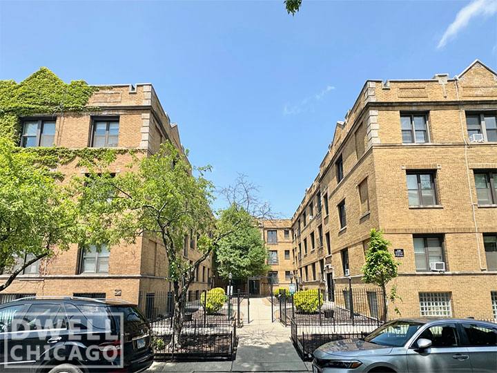 Apartment for rent at 724 W Roscoe St #NG, Chicago, IL 60657