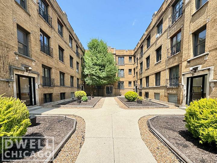 Apartment for rent at 724 W Roscoe St #NG, Chicago, IL 60657