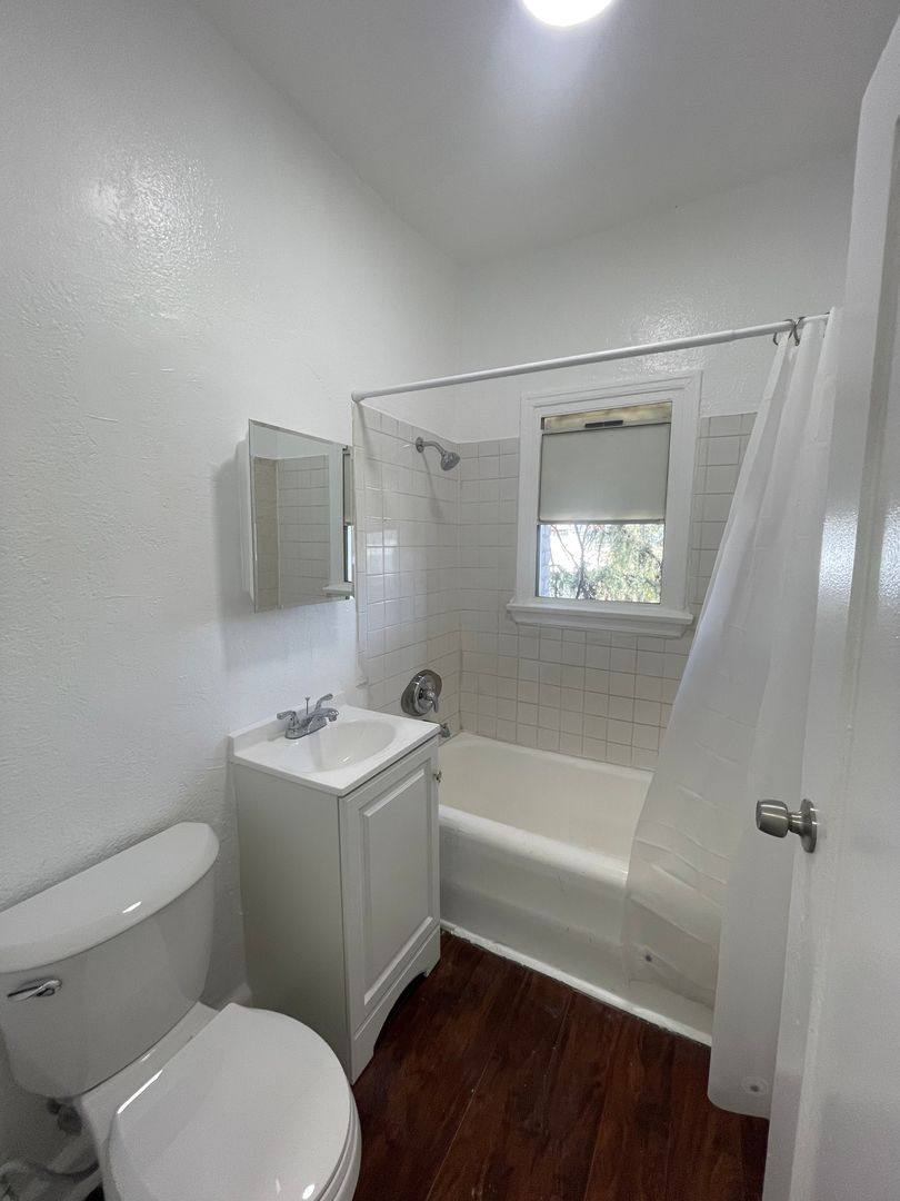 Apartment for rent at 512 - 516 S Glendale Ave, Glendale, CA 91205