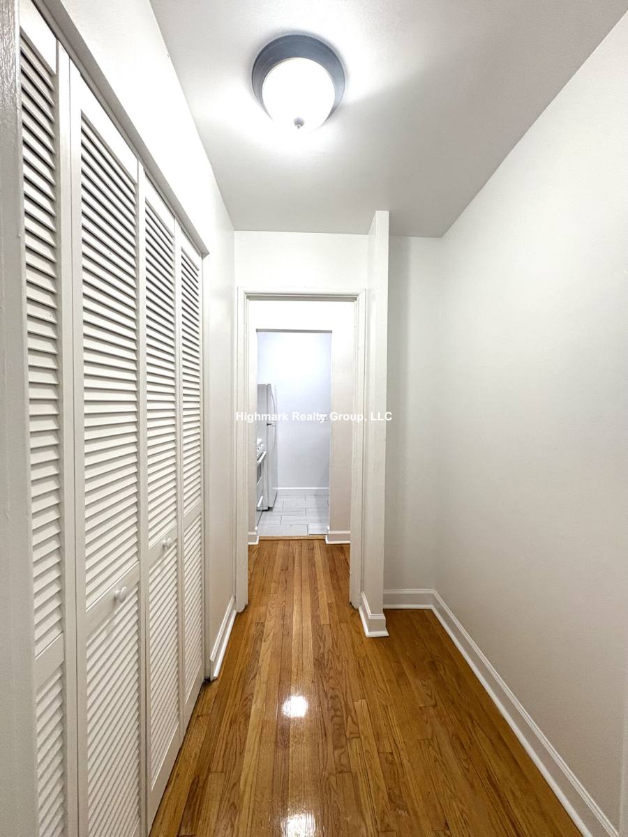 Apartment for rent at 6830 N Sheridan Rd #675, Chicago, IL 60626